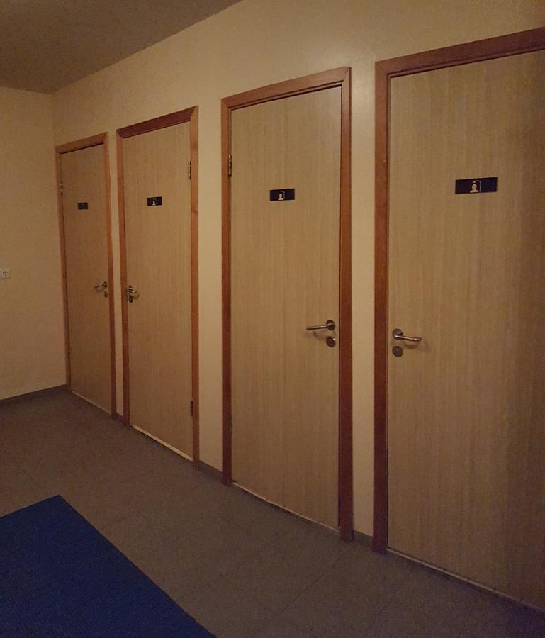 Guesthouse Leirubakki Asolfsstathir Exteriör bild
